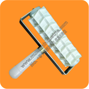 NAMAK PARA HAND CUTTER